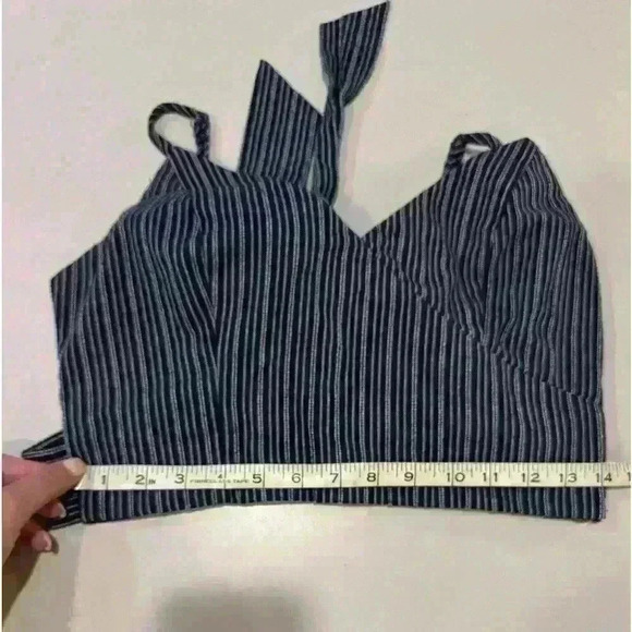 Do+Be Navy Striped crop top with Tie Size Small - Picture 3 of 4